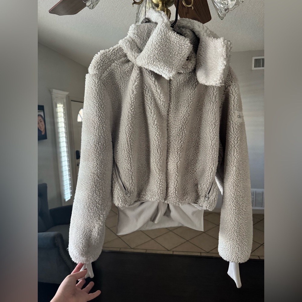 Alo PufferJacket